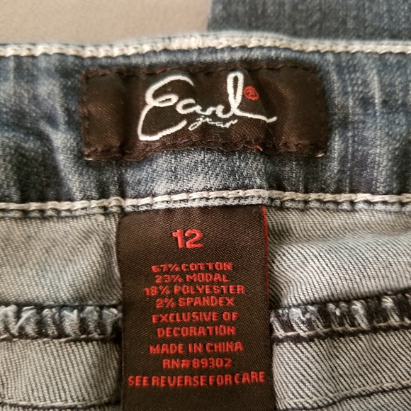 Earl Capri Jeans - Picture 4 of 4